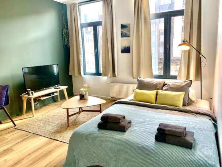 Cozy Apartment In Antwerpen Centraal Антверпен Екстериор снимка